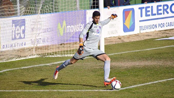 El guadiareño Jesús Godino ficha por la Balona: «Es un orgullo volver a jugar en la comarca»
