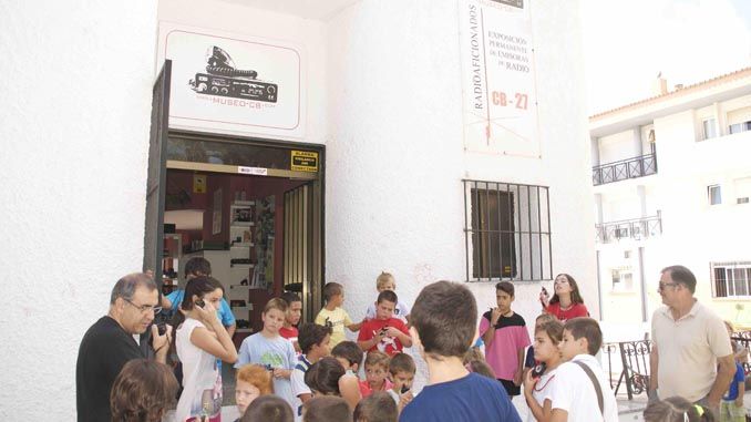 Se inician las visitas de escolares al Museo del Radioaficionado CB
