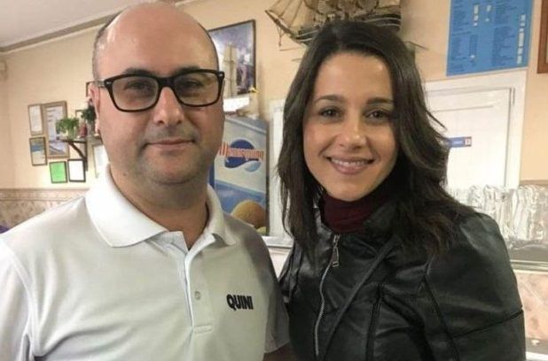 Inés Arrimadas, ganadora de las elecciones catalanas, despide el año en La Línea
