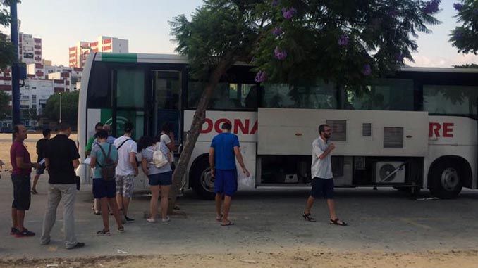 El autobús de donaciones estará hoy en el Recinto Ferial de Algeciras