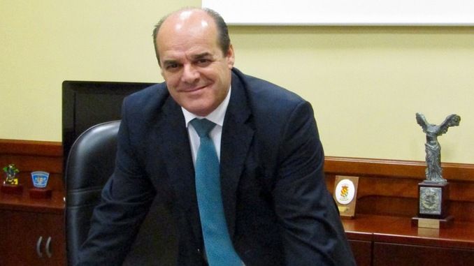 Francisco Vaca responde a Casanova: «no voy a presentar mi dimisión»
