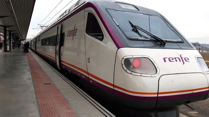 Andaluciabay lanza una petición en change.org para exigir la línea de tren