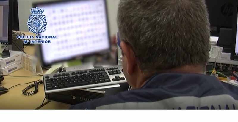 Detenidas 20 personas de una red nacional de pornografía infantil