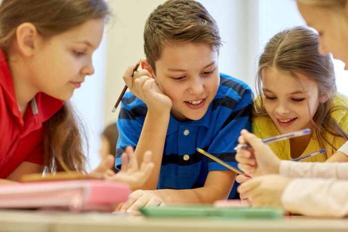 Los niños de primero a sexto de Primaria tendrán libros nuevos el próximo curso