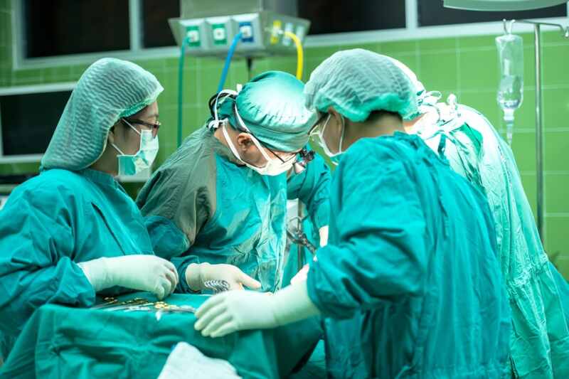 El SAS pagará hasta 2.000 euros a los sanitarios que contribuyan con las sustituciones de verano