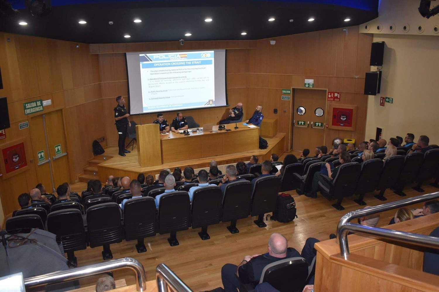 Refuerzo policial europeo en los puertos de Algeciras y Tarifa contra la inmigración ilegal y delincuencia