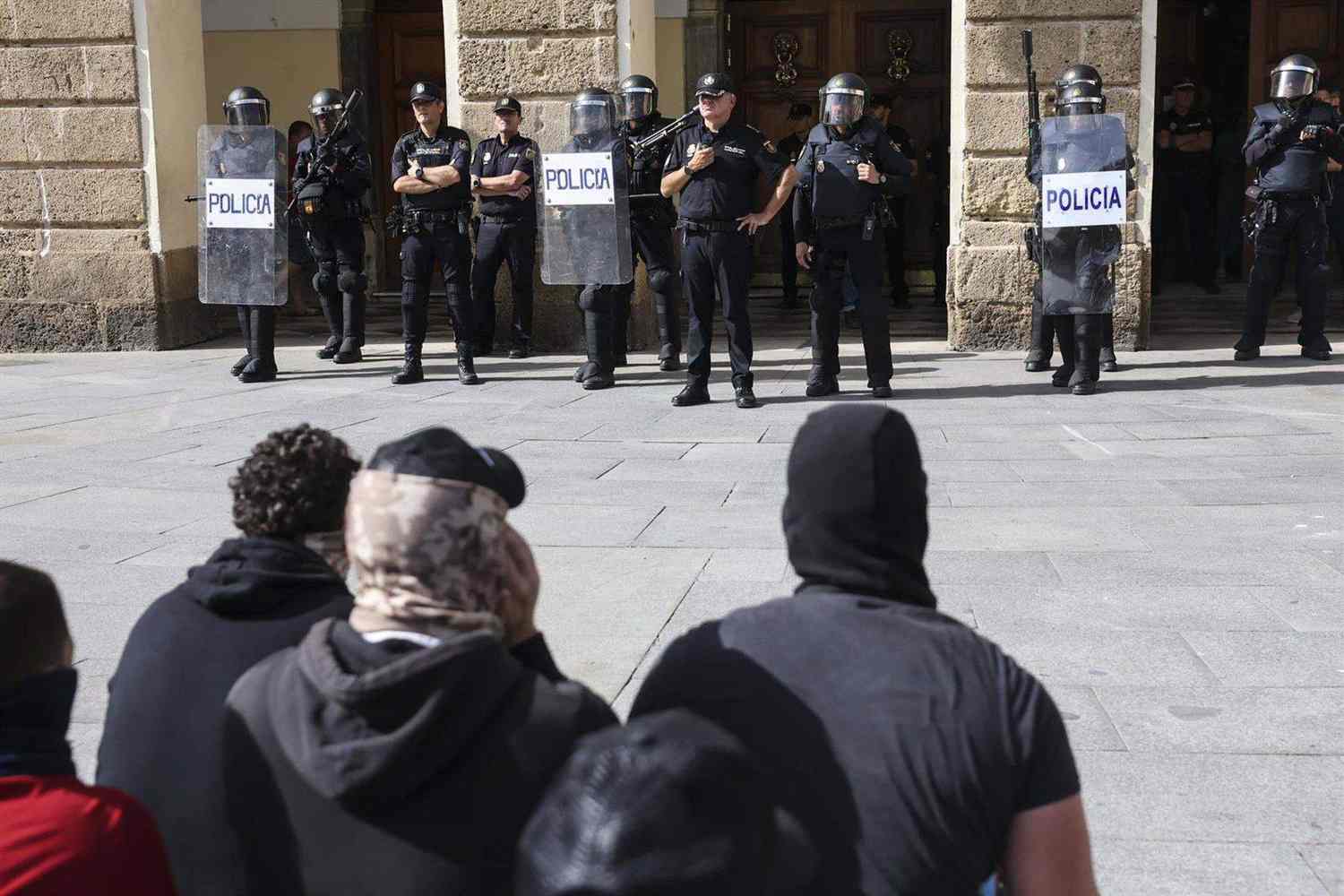 UGT dice ir «con actitud positiva» a la reunión con la patronal para desconvocar huelga del sector del metal