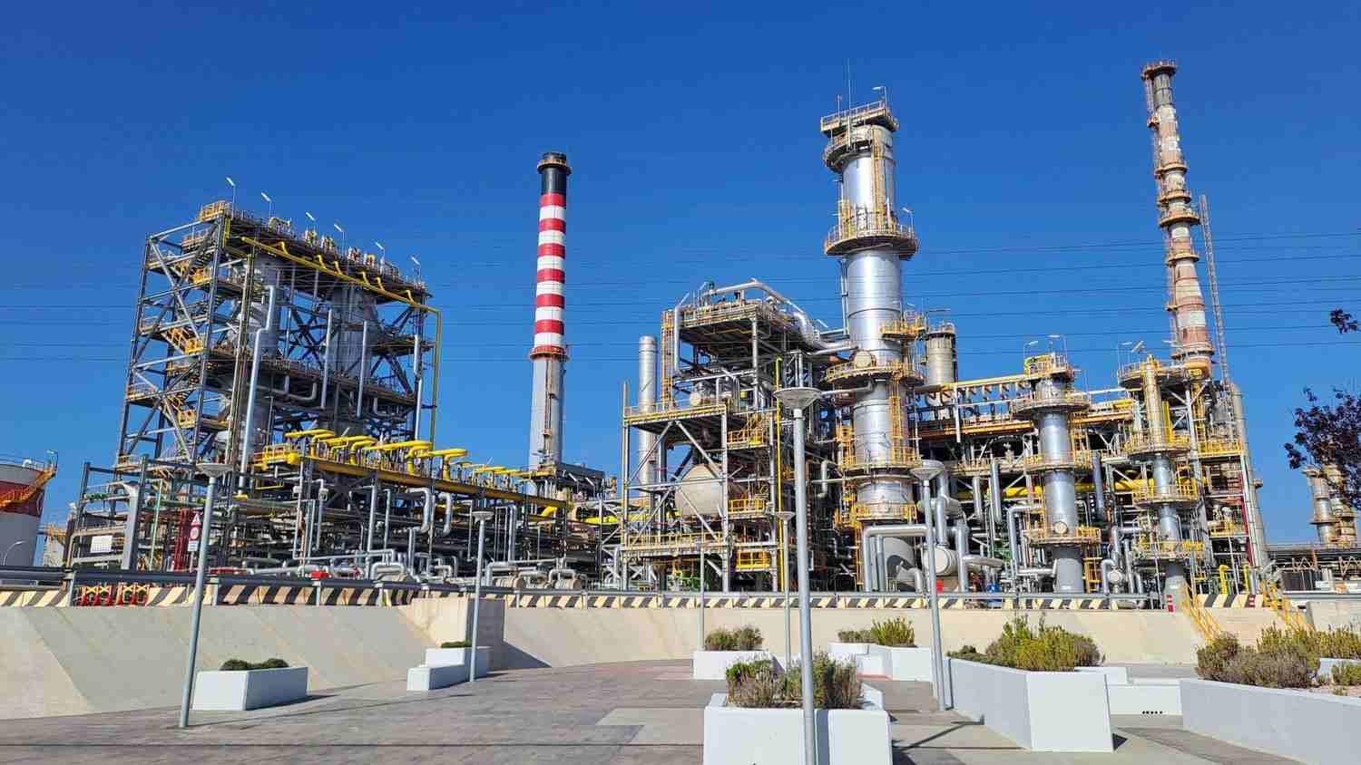 La planta química de San Roque reinicia su actividad tras una parada para reducir emisiones con una inversión de 60 millones