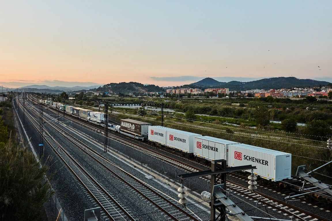 Adif licita la coordinación de seguridad y salud en las obras de la autopista ferroviaria Madrid-Algeciras