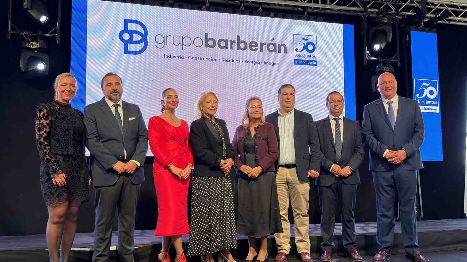 Grupo Barberán celebra su 50 aniversario con el reto de alcanzar los 30 millones en 2030 y el encargo de construir viviendas