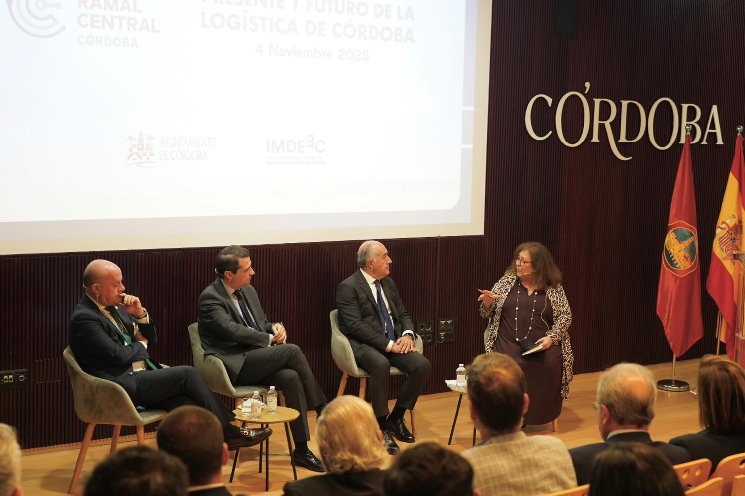 Landaluce pide en Córdoba inversiones para mejorar la conexión ferroviaria de Algeciras