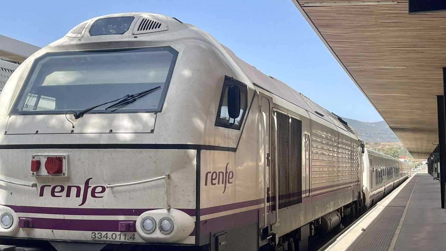 Landaluce reclama soluciones urgentes tras la nueva avería en el tren Algeciras–Antequera