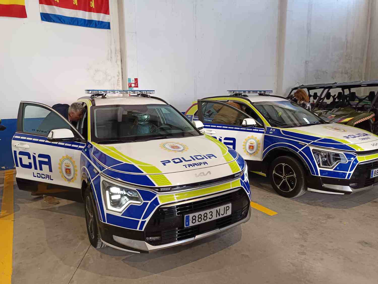 La Policía Local de Tarifa amplía su flota con la incorporación de dos vehículos híbridos