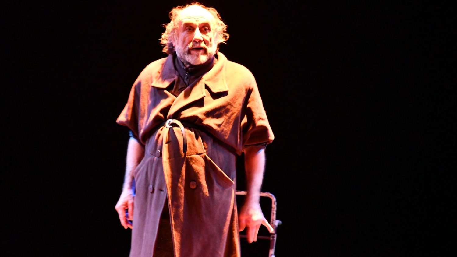 El humor desolado de La Zaranda abre el VII Festival de Teatro Juan Luis Galiardo