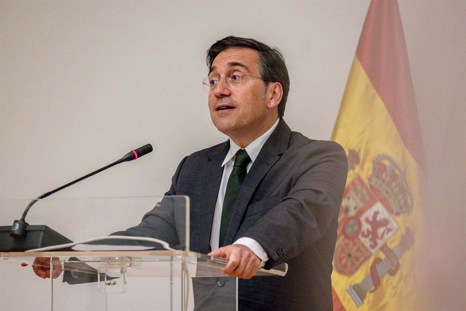 Albares y Picardo se reunirán en Madrid para preparar la aplicación del acuerdo sobre Gibraltar