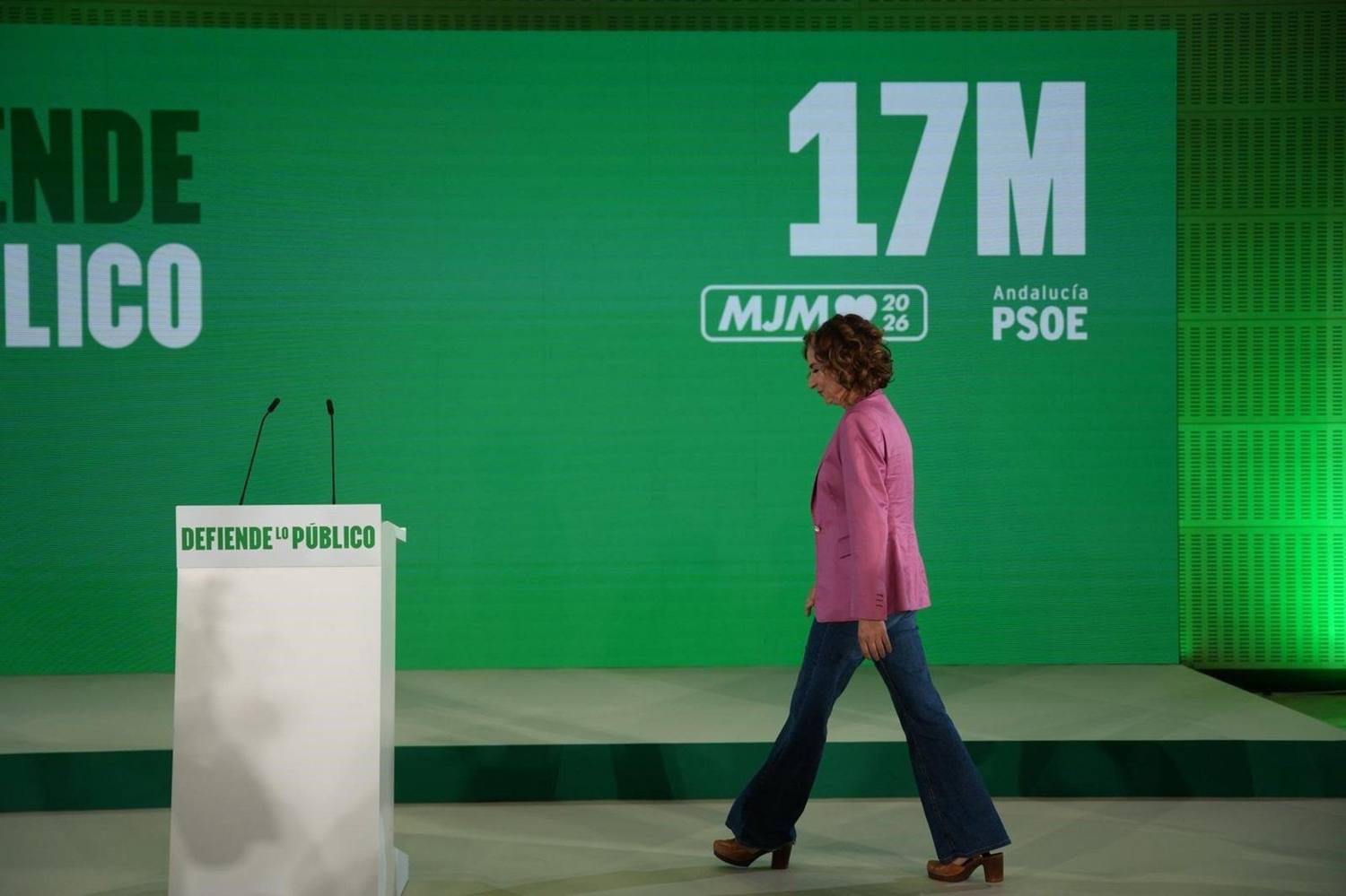 Montero «toma nota» de unos resultados que «no son buenos» y que vuelven a «colocar» al PSOE-A en la oposición