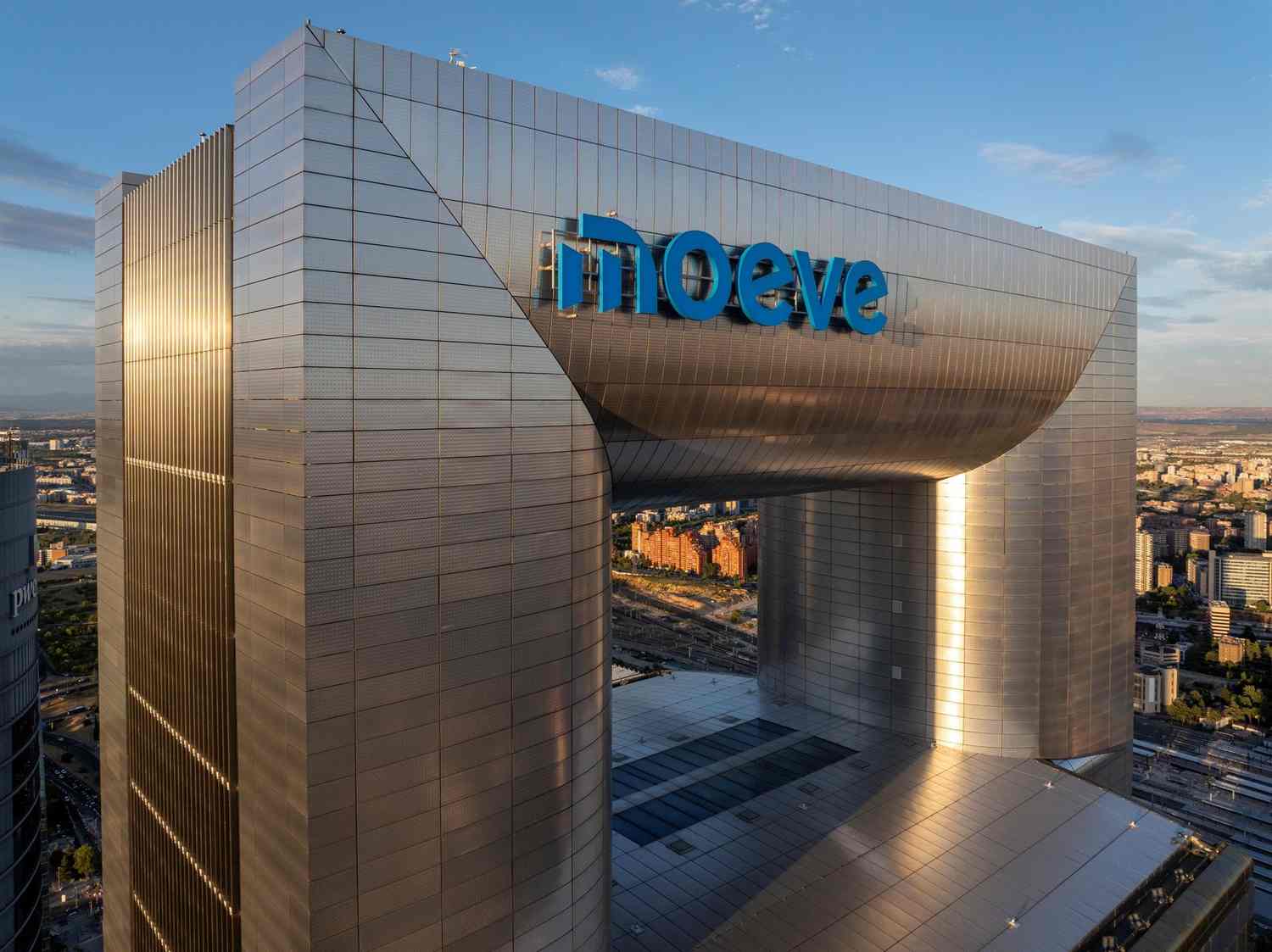 Moeve negocia la entrada de Hy24 y Cofides en su megaproyecto del Valle Andaluz del Hidrógeno Verde