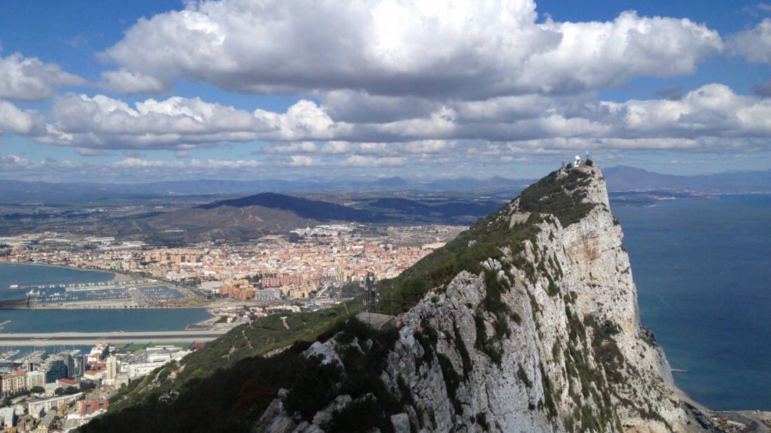 La trama del ‘caso Plus Ultra’ apunta a movimientos de dinero y oro a través de Gibraltar