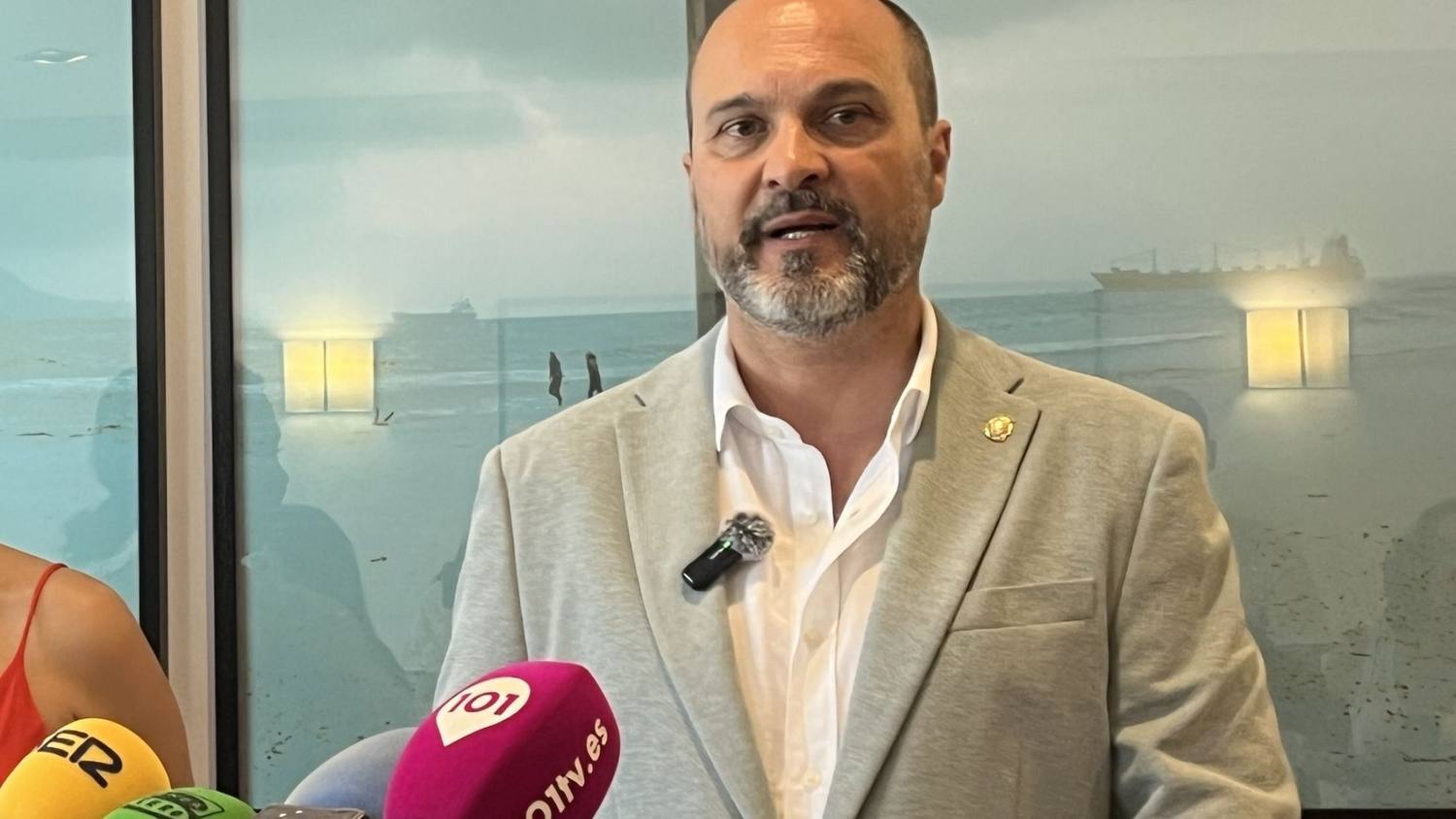 Alconchel se muestra «tranquilo» ante los requerimientos de la Policía por las adjudicaciones a Diviértete