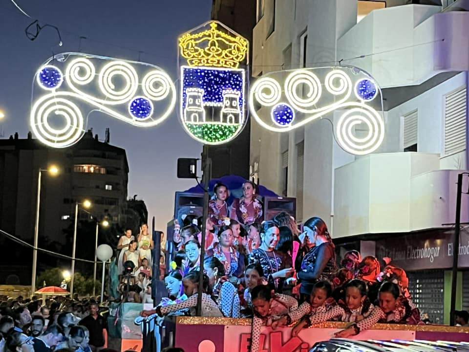 Las sillas para la Cabalgata de la Velada y Fiestas de La Línea saldrán a la venta el 16 de julio